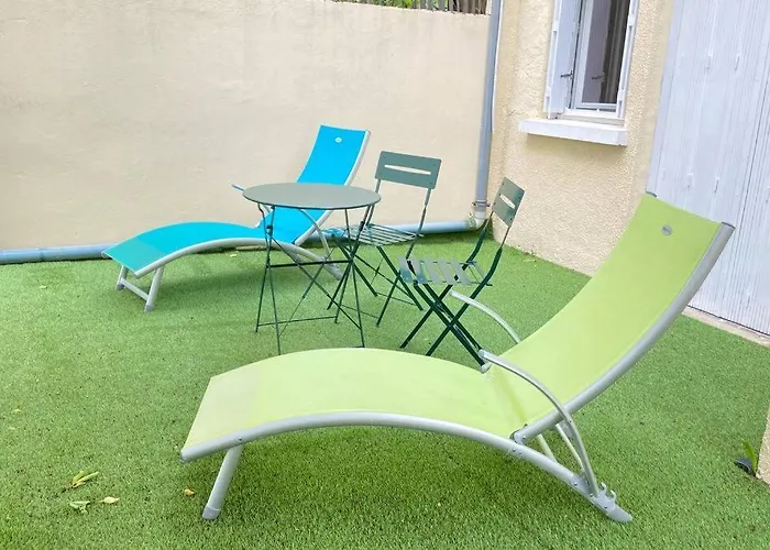 Maison, 4 Personnes, Wifi, Terrasse, Jardin, Piscine Partagee